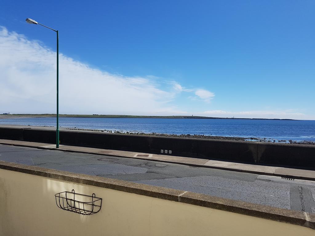 1 Derby Court Castletown Apartment Екстериор снимка